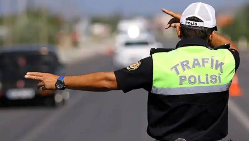 Isparta'da Trafik Denetimleri Hız Kesmeden Devam Ediyor: Bin 593 Cezalı Sürücü