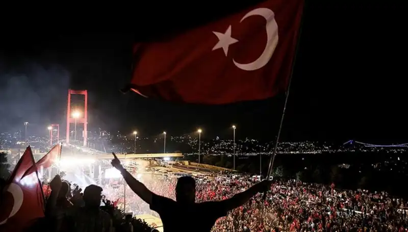 15 Temmuz'un Anısına Külliye'de "En Uzun Gece" Temsil Edilecek