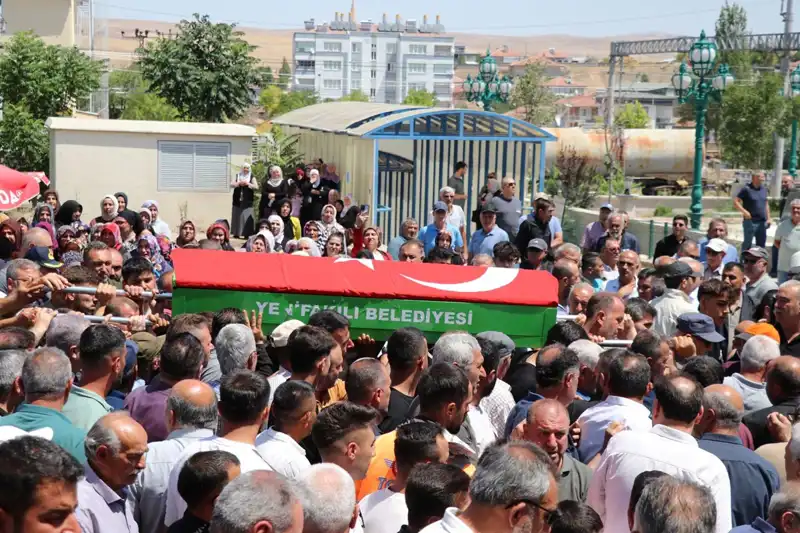 MHP'li Belediye Başkanı İbrahim Kaya, Son Yolculuğuna Uğurlandı