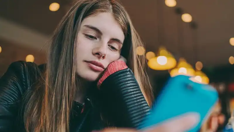 Z Kuşağının "İhtiyar" Bulduğu Yaş Grubu Belirlendi: Nedenleri ve Sonuçları