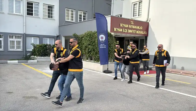 Alacak Verecek Meselesi Yüzünden Evi Kurşunlayan Şahıslar Yakalandı