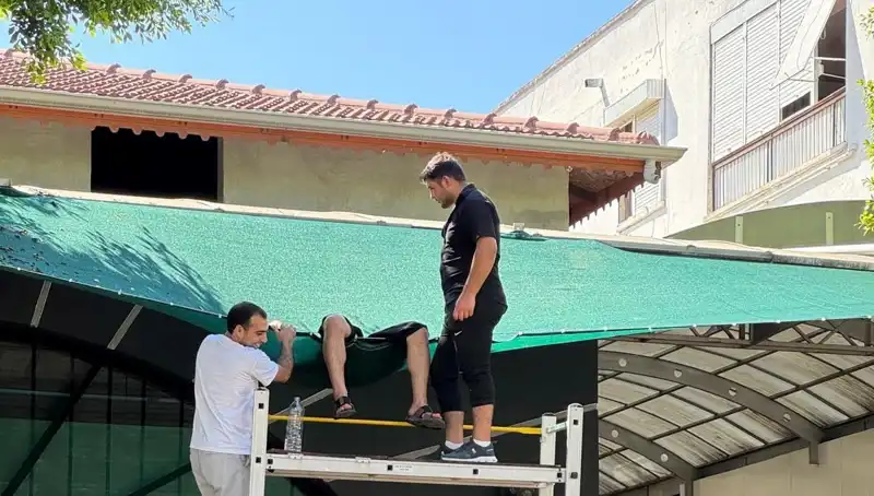 Dengesini Kaybedip Balkondan Düşen Genç Kız: Olayın Detayları