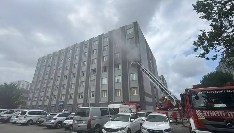 Çorap İmalathanesinde Patlayan Yangın, Tüm Şehri Korkuttu!