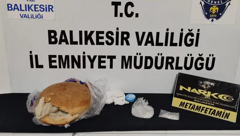 Ekmek İçinde Uyuşturucu Taşıyan Çeteye Büyük Darbe!