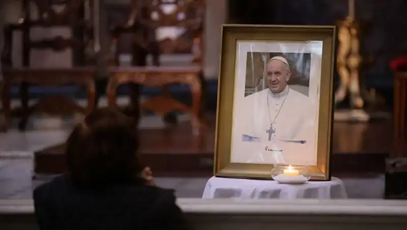 Papa Francis'in Vasiyeti ve Cenaze Ayrıntılarıyla İlgili Şok Edici Detaylar!