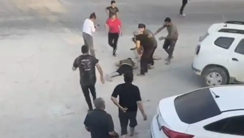 Hatay'da Kanlı Kavga: Araya Giren Genç Yaşamını Yitirdi