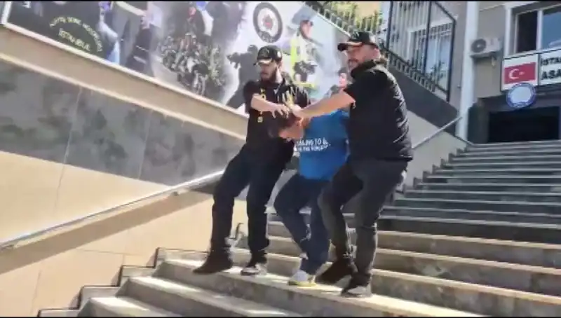 Ümraniye'de 600 Bin Liralık Gasp Olayı: Film Gibi Takip ve Tutuklama
