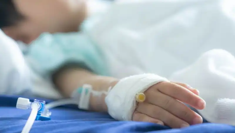 Mıknatıs Yutmanın Tehlikeleri: 7 Yaşındaki Çocuk Hayatını Kurtardı