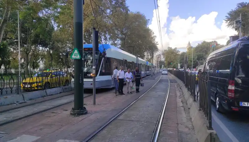 Beyoğlu'nda Tramvay Kazası: Yayaya Çarpan Araçta Son Gelişmeler