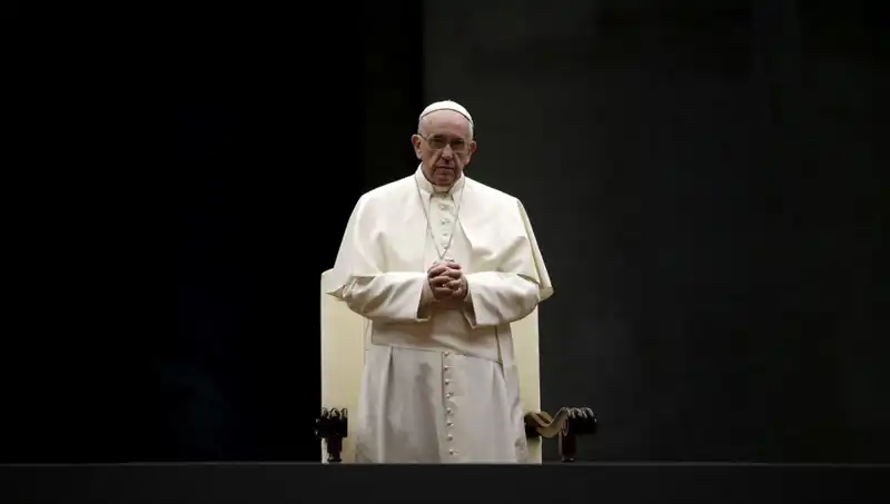 Vatikan'ın Kapıcısından Papa Olmaya Uzanan İnanılmaz Hayat Hikayesi