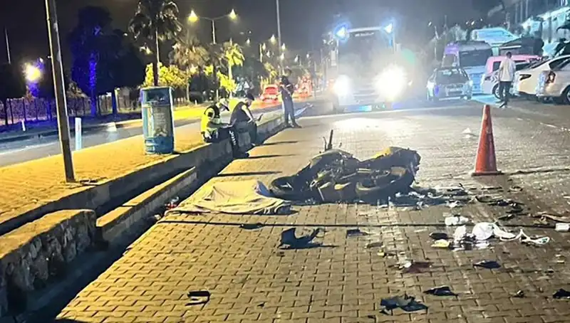 Alanya'da Motosiklet Kazası: Hayatını Kaybeden Gençten Yürek Acıtan Hikaye