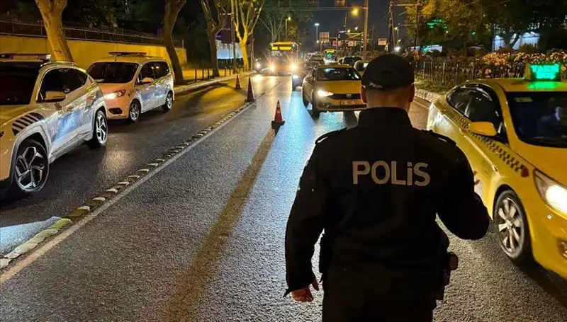 Huzur İstanbul Uygulamasında 1011 Kişi Gözaltına Alındı: Şehirdeki Güvenlik Önlemleri Artıyor
