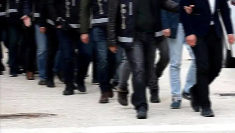 Balkız Tuzağı: Kadın Profiliyle Gasp Yapma İhtimali Nedir?